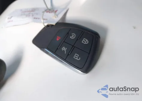 2025 Chevrolet Equinox Awd Rs from USA, damaged, VIN 3GNAXTEG9SL128791